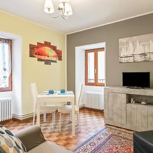 Dongo Apartment Como Lake Appartamento